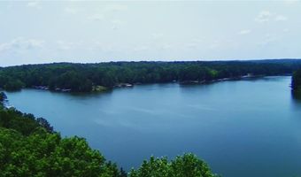 918 Oak Dr, Woodstock, GA 30189