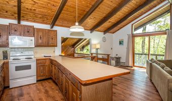 25 Linderhof Strauss Rd, Bartlett, NH 03812