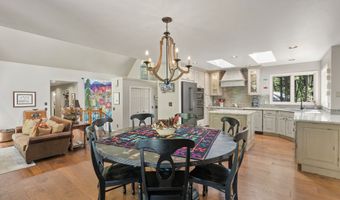 188 Eagle Bend Dr, Bigfork, MT 59911