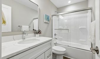 735 N GEORGE MASON Dr, Arlington, VA 22203
