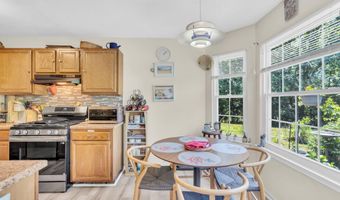 7 Elm Ct, Barnegat, NJ 08005