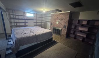 711 S Simon St, Ada, OH 45810