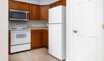 40 College St 204C, Burlington, VT 05401