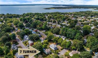 7 Turner Rd, Bristol, RI 02809