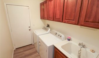1510 Plaza Centre Dr 105, Las Vegas, NV 89135