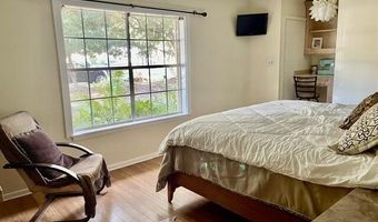 751 Canterbury Dr, Biloxi, MS 39532