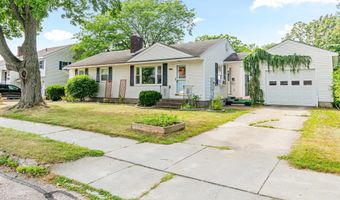 21 Alder Ln, Burlington, VT 05401