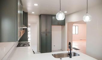3017 Frontier Ave NE, Albuquerque, NM 87106