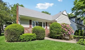 22 Glenfield Rd, Bloomfield, NJ 07003