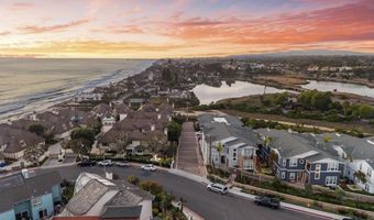 2383 Ocean St, Carlsbad, CA 92008