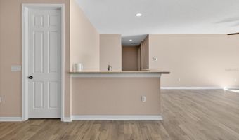 2300 PARKSIDE MEADOW Dr, Apopka, FL 32712