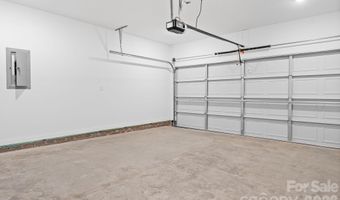 2123 Woodhurst Ln, Albemarle, NC 28001