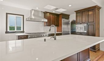 732 N Crescent Hts, Los Angeles, CA 90046