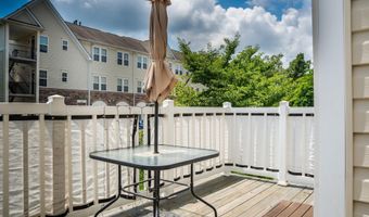 42243 CANARY GRASS Sq, Aldie, VA 20105