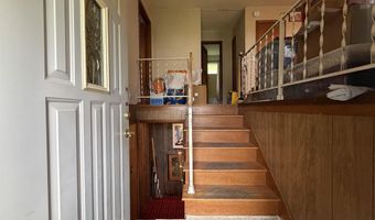 7 Meadow Wood Dr, Barre, VT 05654