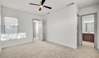 68 Grey Feather Dr, Las Vegas, NV 89135