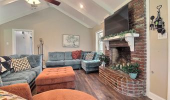 7314 Oak Meadow Dr, Baton Rouge, LA 70818