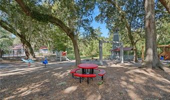 7 Holbrook Dr, Beaufort, SC 29902