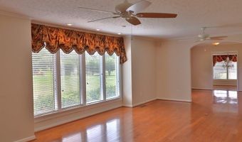 1222 E Main St, Ariton, AL 36311