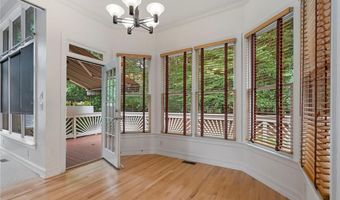 925 York Cv, Alpharetta, GA 30004