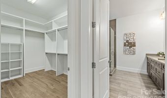 1301 Catawba Ave, Charlotte, NC 28205