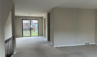 304 Charlesgate Cir, Amherst, NY 14051