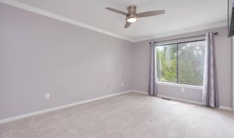 10704 MUIRFIELD Dr, Potomac, MD 20854