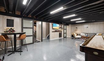 2765 Polson St, Ann Arbor, MI 48105