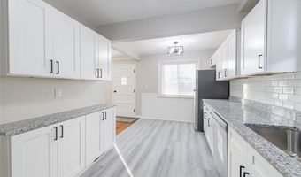 9255 Hubert Ave, Allen Park, MI 48101