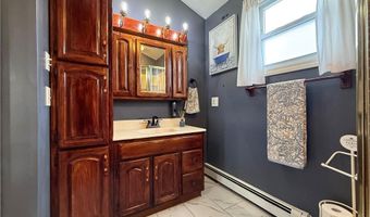 115 Norfolk St, Cranston, RI 02910