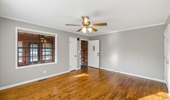 924 E Madison Ave, Athens, TN 37303
