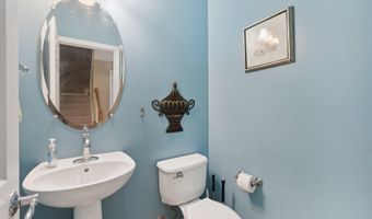 42832 BITTNER Sq, Ashburn, VA 20148