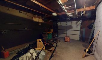 904 Clausen Ave, Albert Lea, MN 56007