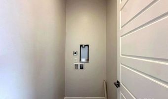 520 S Pioneer St, Colorado City, AZ 86021