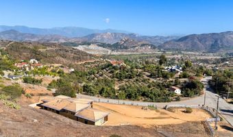 3916 Citrus Dr, Fallbrook, CA 92028