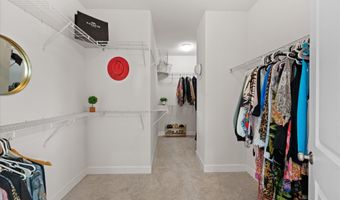 20305 SAVIN HILL Dr, Ashburn, VA 20147