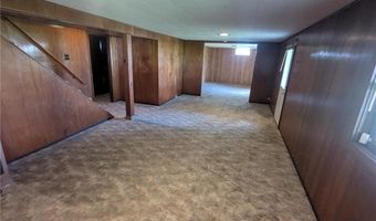 1608 Plainview Ln, Albert Lea, MN 56007