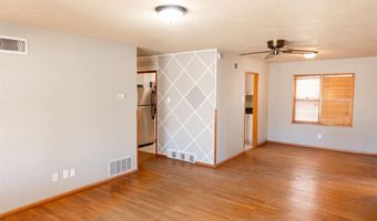 204 Acoma Dr, Clovis, NM 88101