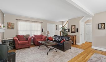 48 Case Rd, Burlington, CT 06013