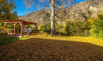 328 Park Dr, Glenwood Springs, CO 81601