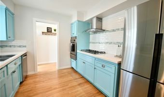 2435 Tuttle St, Carlsbad, CA 92008