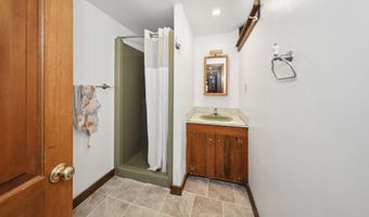11 College Hill Rd, Canaan, CT 06018