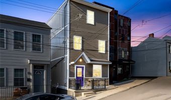 2611 Stella St, Airville, PA 15203
