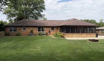 4710 Summer Dr, Anderson, IN 46012