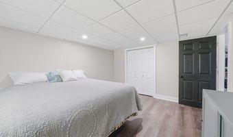 6681 Wood Hollow Ct, Allendale, MI 49401