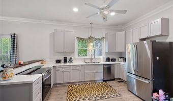 405 NE 3rd St, Atkins, AR 72823