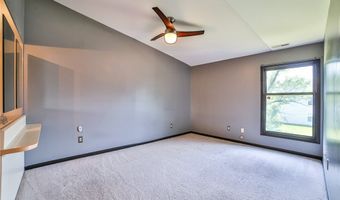 1185 Youngs Rd F, Amherst, NY 14221