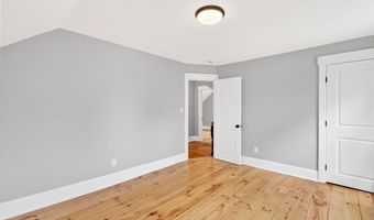 148 Center St, Ashburnham, MA 01430