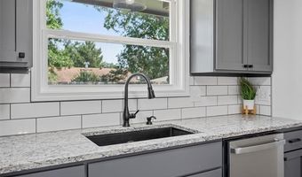 1032 Grandview, Bartlesville, OK 74006