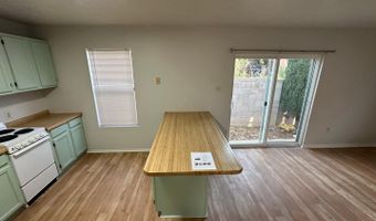 4604 Zuni Rd SE Apt G, Albuquerque, NM 87108
